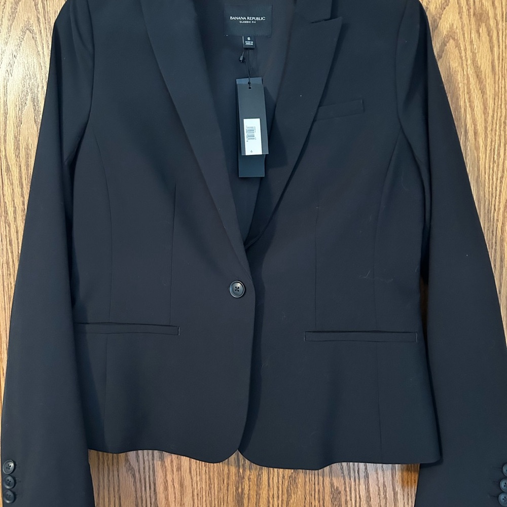 Banana Republic Women's Black Blazer Size 6